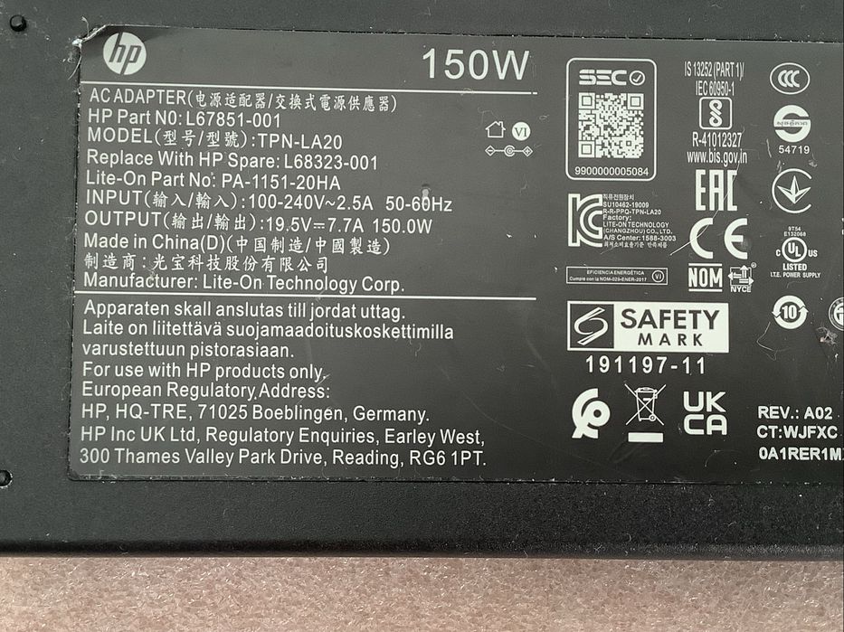 AC adaptador - Carregador original HP TPN-LA20 19.5V , 7.7A , 150Watts