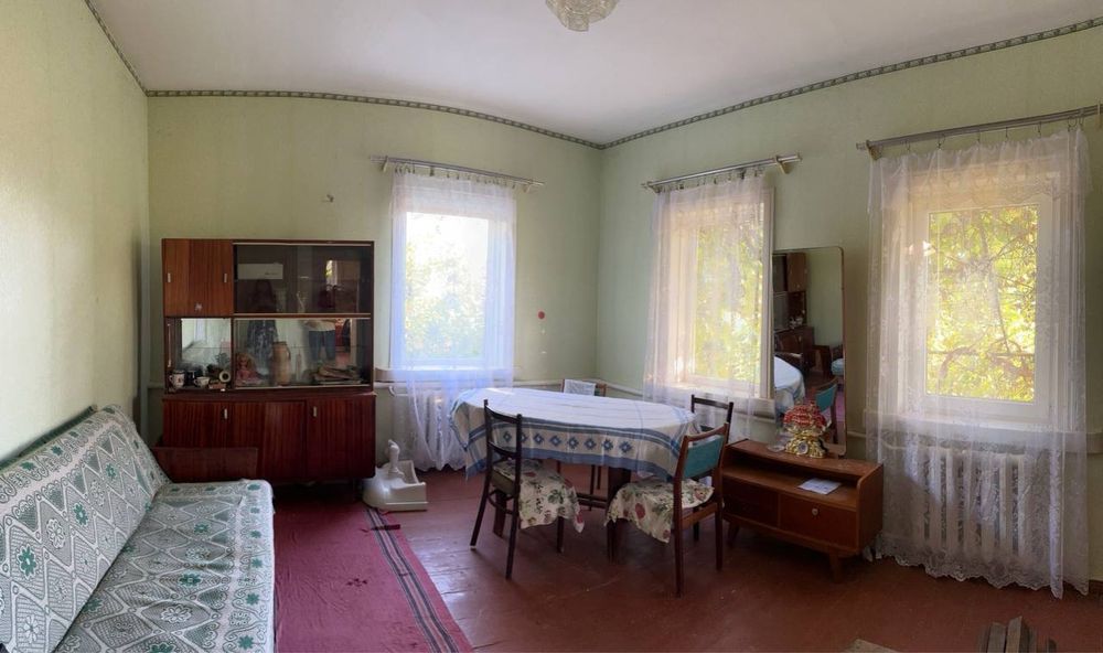 Продам житловий будинок біля Чернігова (с. Іванівка)