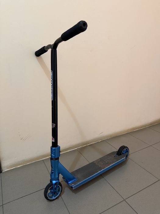 Трюковий самокат Crosser