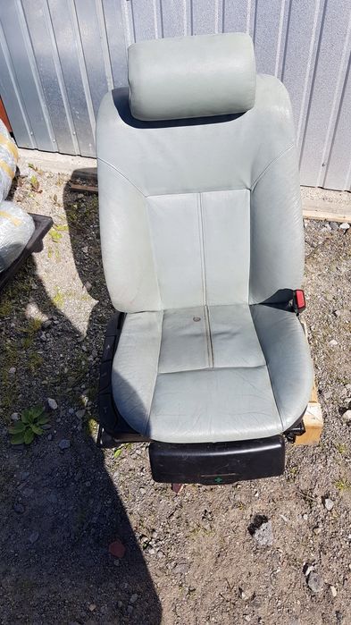 BMW E39 Fotel pasażera Prawy przód skóra