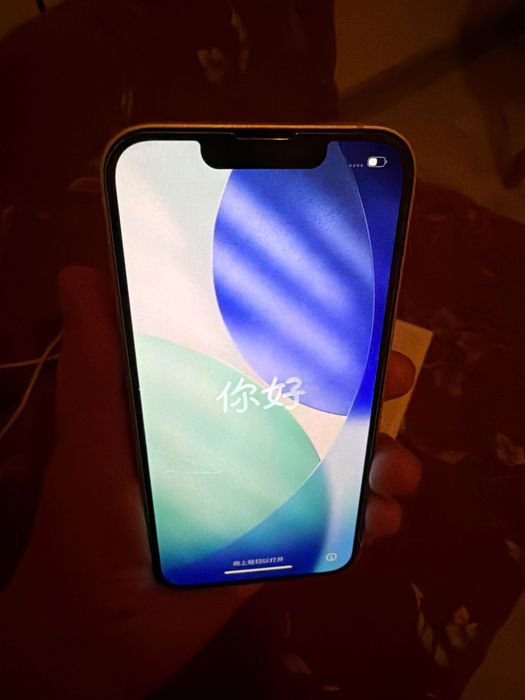 телефон IPhone 13 (рожевий ) продаю