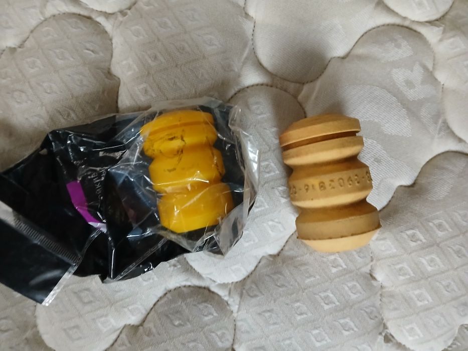 Продам отбойник,пыльник.