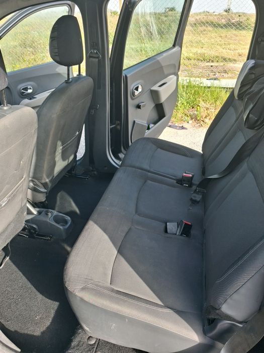 Carro Dacia lodgy