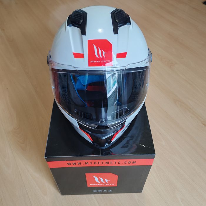 Capacete MT stinger 2 novo M