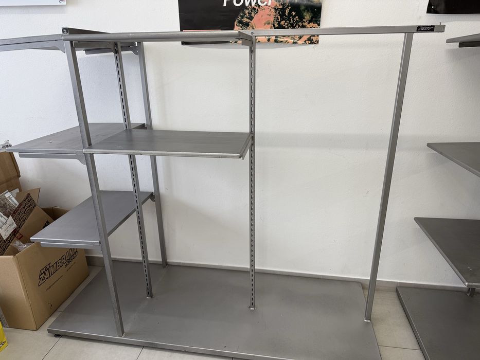 Expositores loja c/ prateleiras exposicao em bom estado