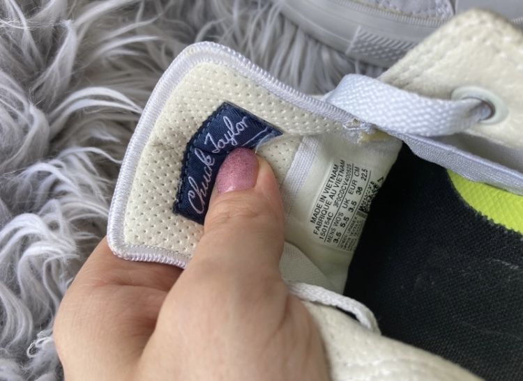 Conversy białe Chuck Taylor II