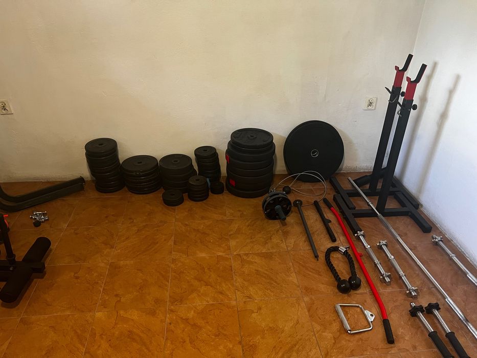 Siłownia domowa - ławki, sztangi, hantle, wyciąg, obciążenia