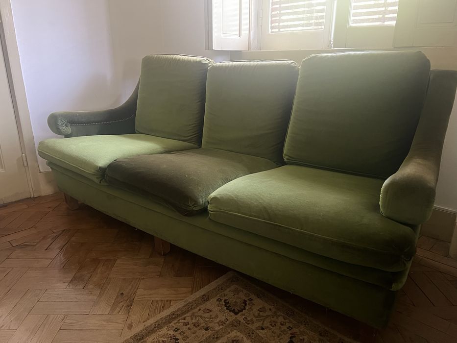 Conjunto Sofá e cadeirões