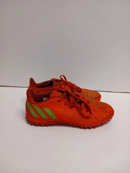 Buty Adidas do piłki nożnej