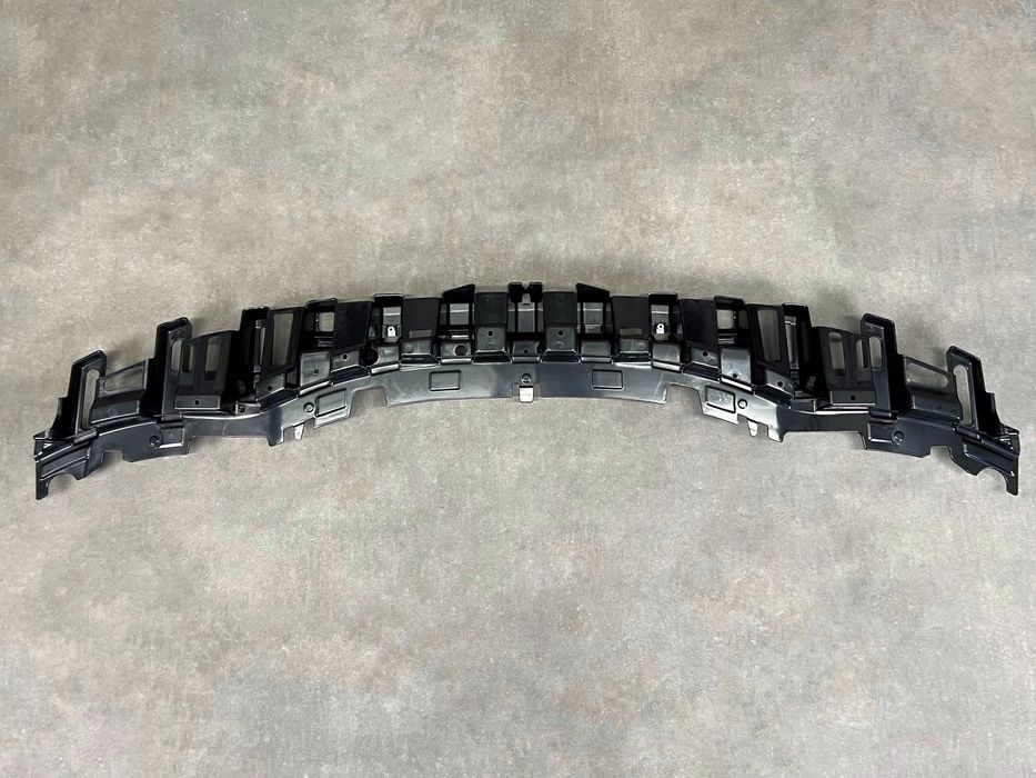Абсорбер / Кріплення переднього  бампера - Range Rover Sport  LR045204