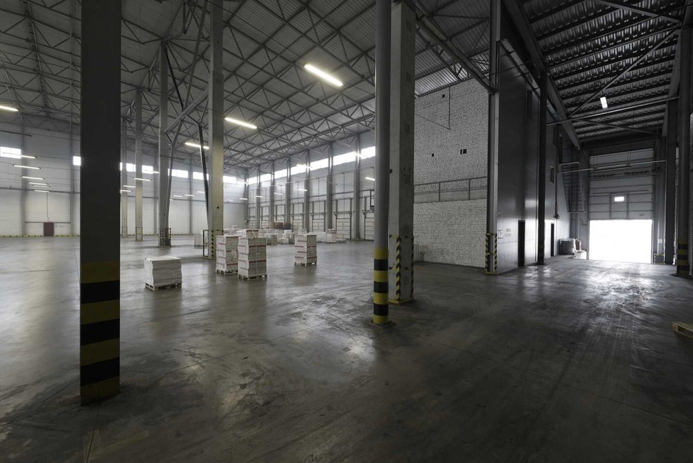 Без % оренда склад  клас В  3700 м² смт. Клавдієво-Тарасове