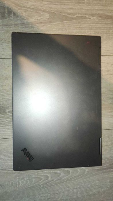 Laptop Lenovo X1 Yoga