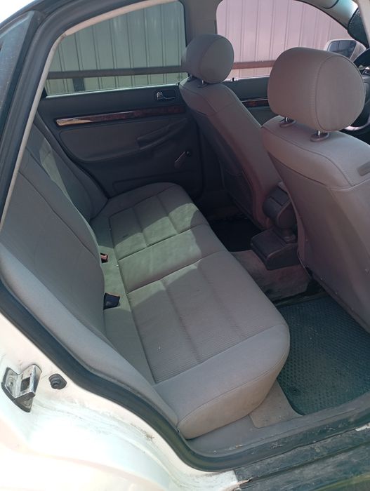 Продам ауди а 4б5 1.8 ADR.автомат
