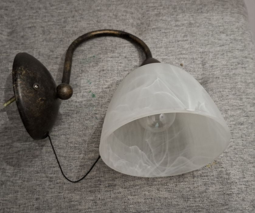 Kinkiet klasyczny z wyłącznikiem