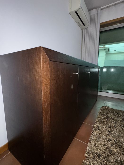 Móvel de Madeira Maciça