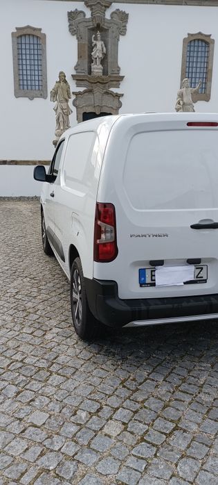 Peugeot partner 2023 impecável por 16605 IVA dedotival