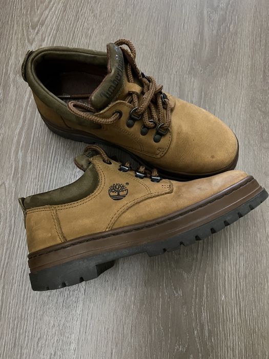 Sapatos timberland - tamanho 39