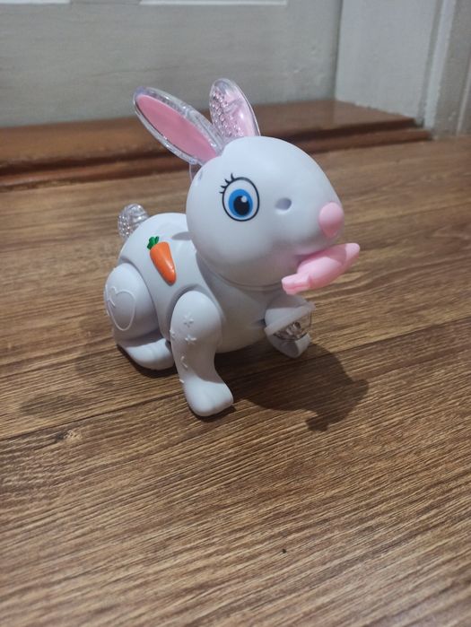 Дитяча іграшка Заєць