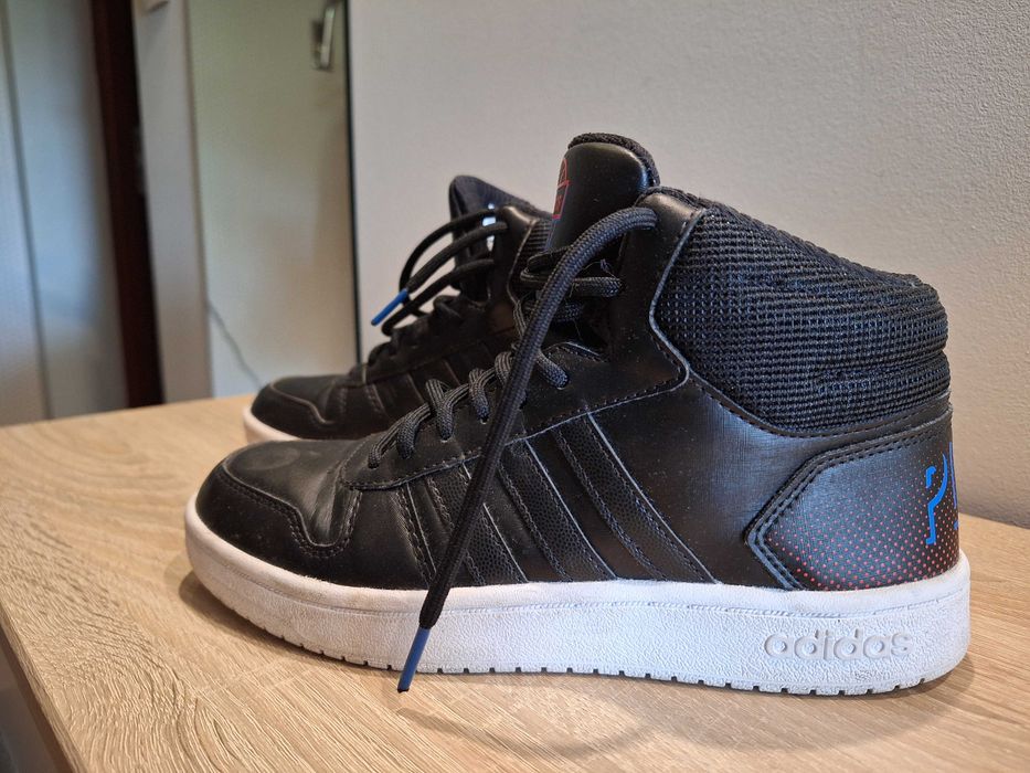 Adidas Hoops Mid 2.0