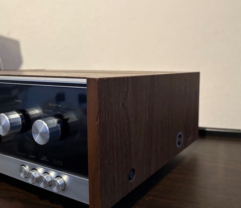 Sansui 310 Amplituner