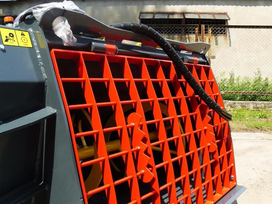 ŁYŻKA Z MIESZALNIKIEM,betoniarka,mieszalnik do betonu i pasz.Producent