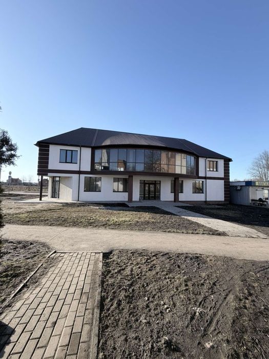 Продам комерційне приміщення