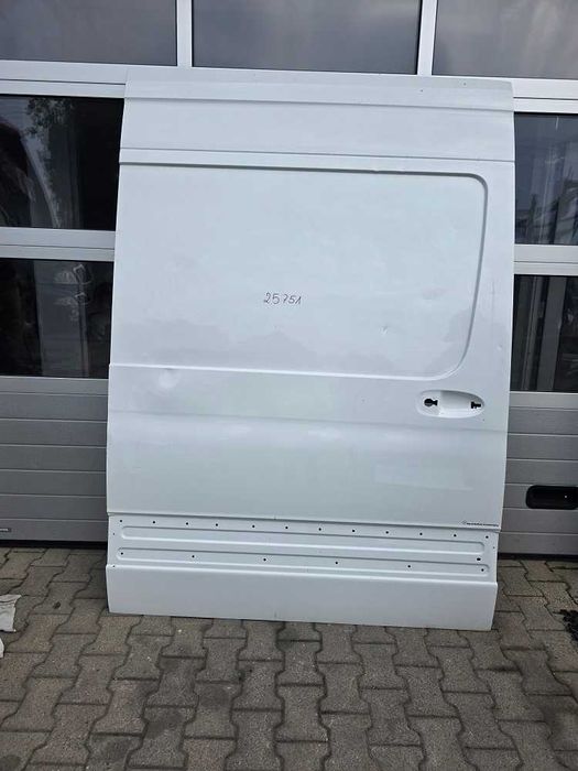 Mercedes Sprinter W907 W910 Drzwi Prawe Przesuwne Boczne