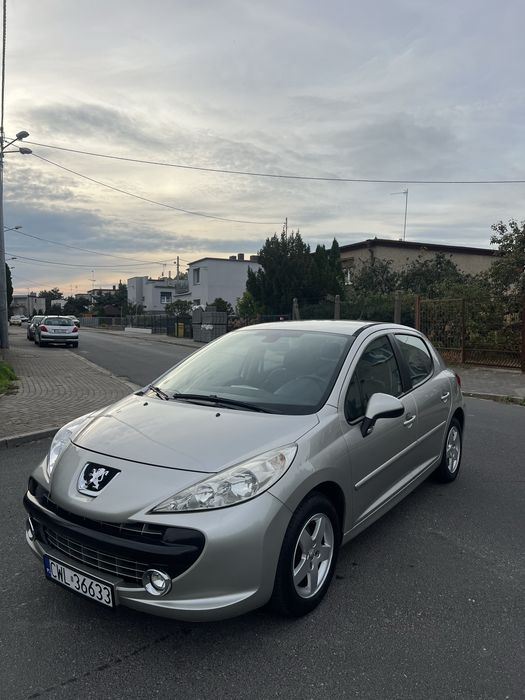 Peugeot 207
