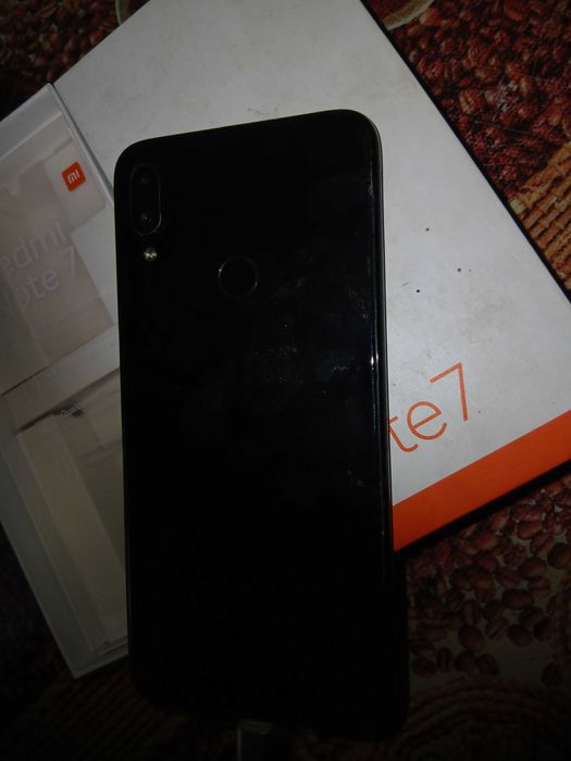 Продам редми нот  7
