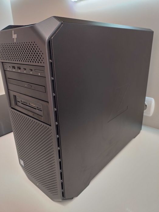 HP Z4 G4 - Xeon W2133 + 48GB + 2.5TB + nVidia P4000 - workstation potente, estimada e revista