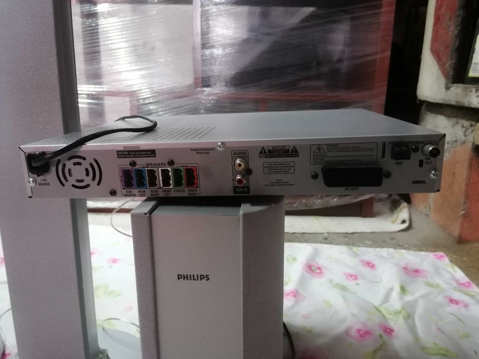 Leitor de DVD com sistema de som Philips