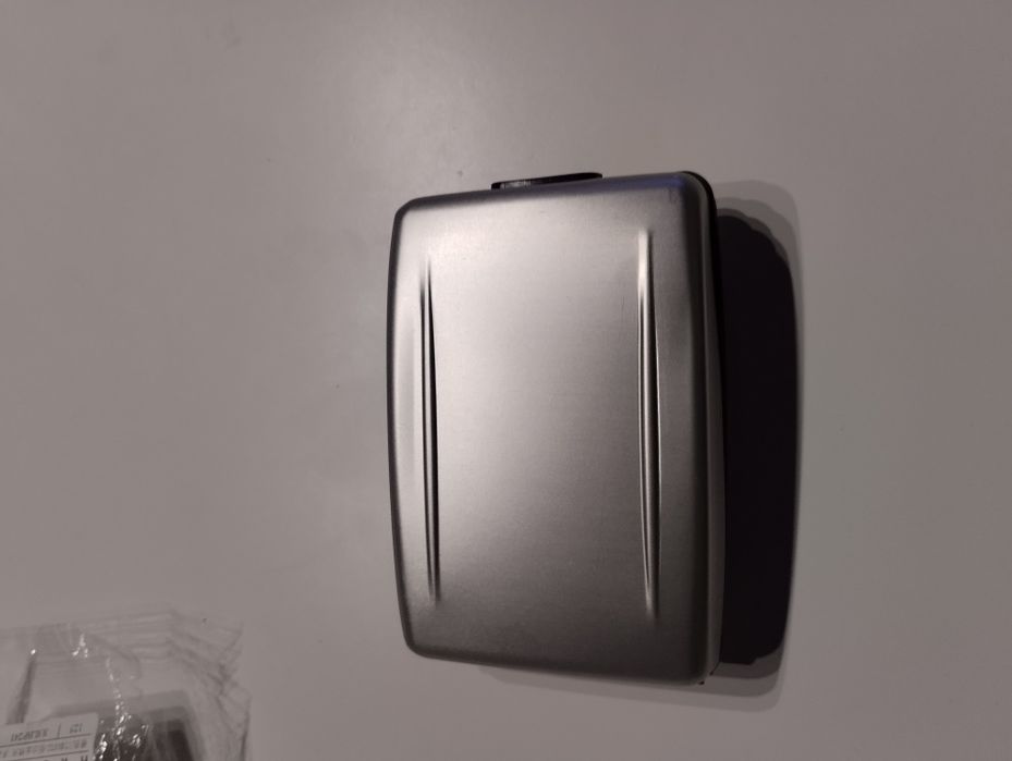 pudełko na karty rid aluminiowe