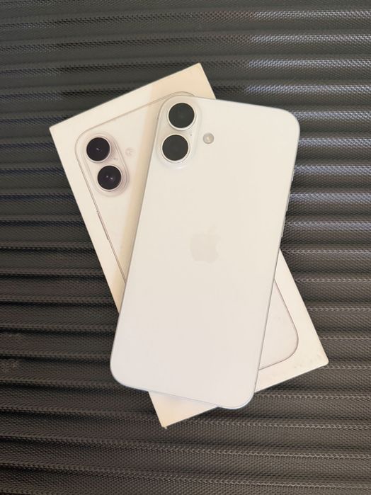 iPhone 16 Plus 128GB Branco