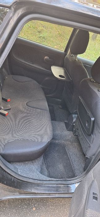 Nissan Note 2008r 1.4 benzyna 88km