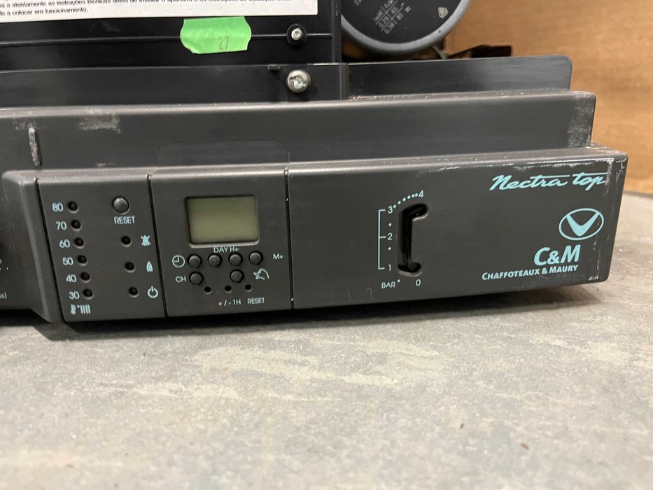 Caldeira Chaffoteaux et Maury Nectra Top 26 kW para peças