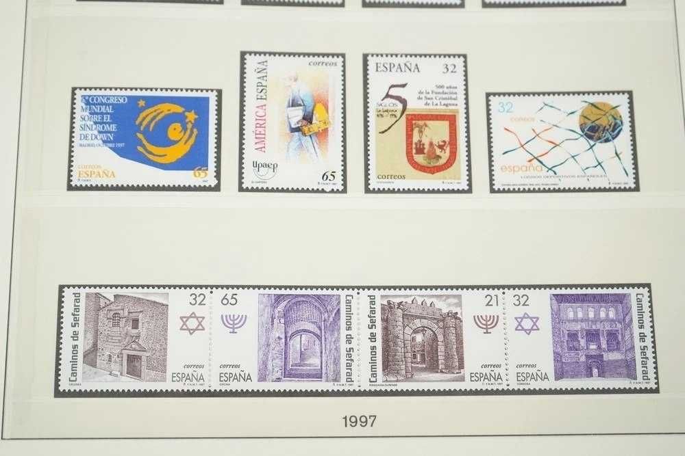 españa 1997-2000 coleção de 170 selos e 25 folhas de souvenirs em álbum 