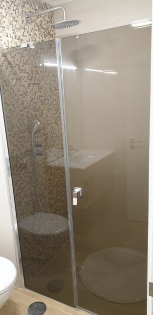 Apartamento T1 com garagem individual, na Senhora da Hora