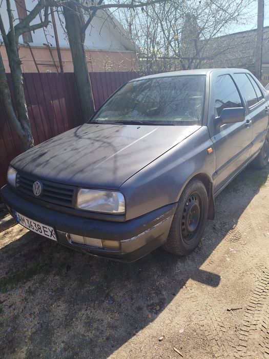 Продається машина