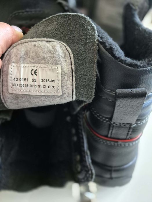 Buty robocze/ochronne-nowe roz. 43