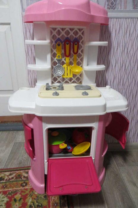 Продам дитячу кухню (0968438240)