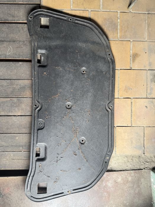 Шумоізоляція утеплювач капота Mazda 6 gh/gj