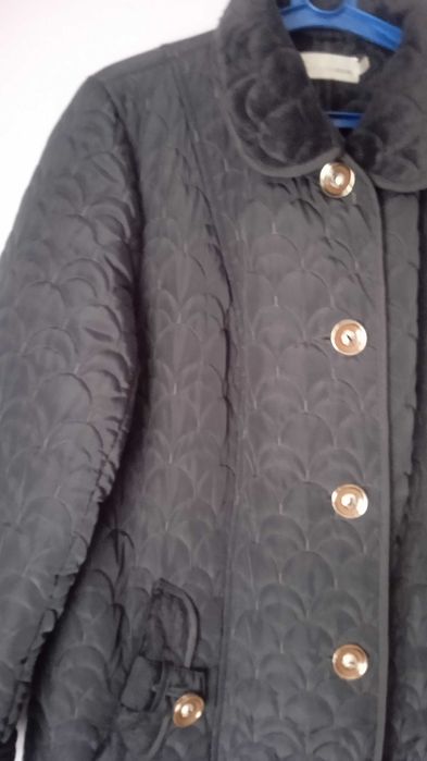 Пальто жіноче. 54-56 розмір.