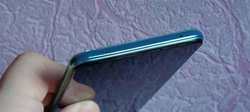 Xiaomi mi 11  lite 6/128 не включается