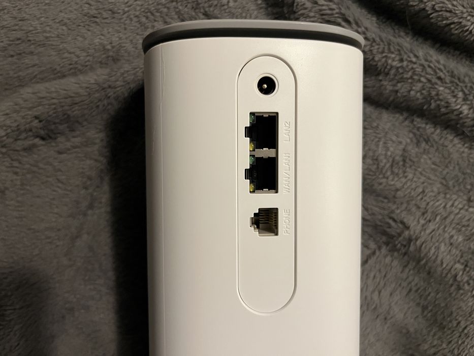 Vodafone GigaCube 5G MC888 Router 2.4 GHz/ 5 GHz