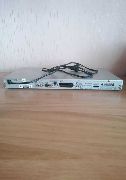 DK Digital DVD-480 player для програвання дисків