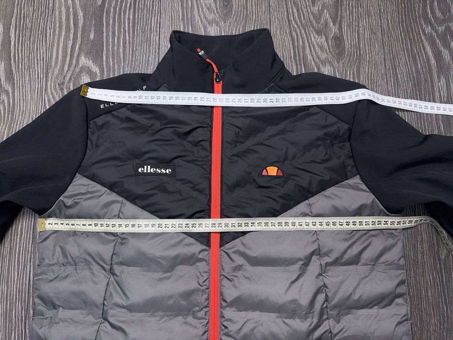 Ellesse куртка спортивна чоловіча , слфтшел , вітровка  М