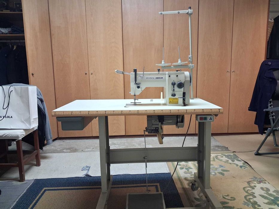 Maquina costura a funcionar 100%