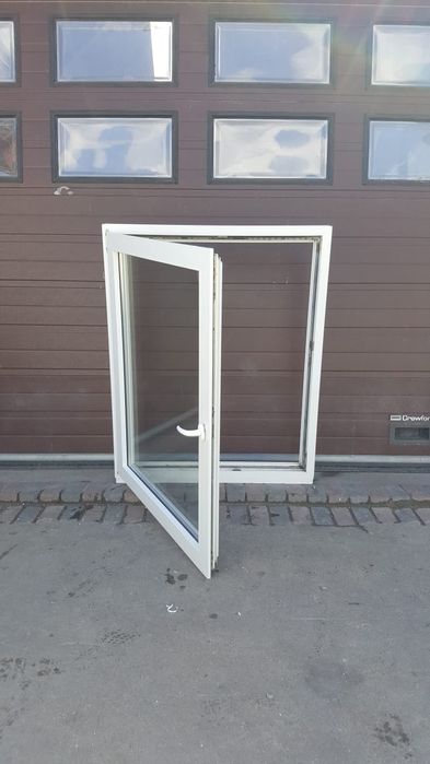 Okna Niemieckie okno używane 138x134 pcv z demontażu DOWÓZ CAŁY KRAJ