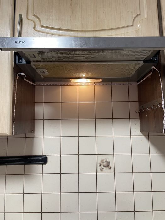 Кухня б у  довжина 2,87м з технікою і мийкою