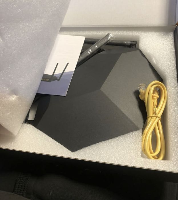 Dual Band Wi-Fi Fi6 Router Model FGNet